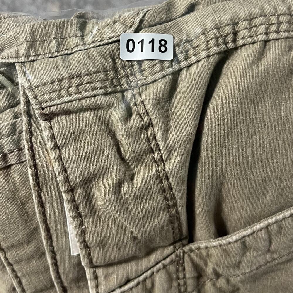 Wrangler Relaxed Fit Cargo Pants Mens 42x31 Cotton Spandex Stretch Utility Green - Picture 14 of 14